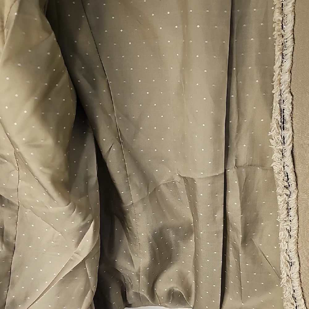 VENUS Women's Beige Blazer with‎ Cream Accents